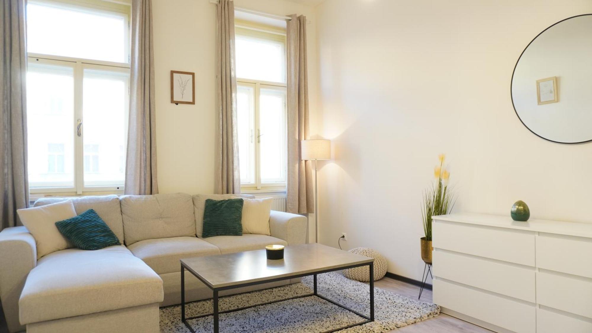Appartement Flat With Balcony And Garage Praag